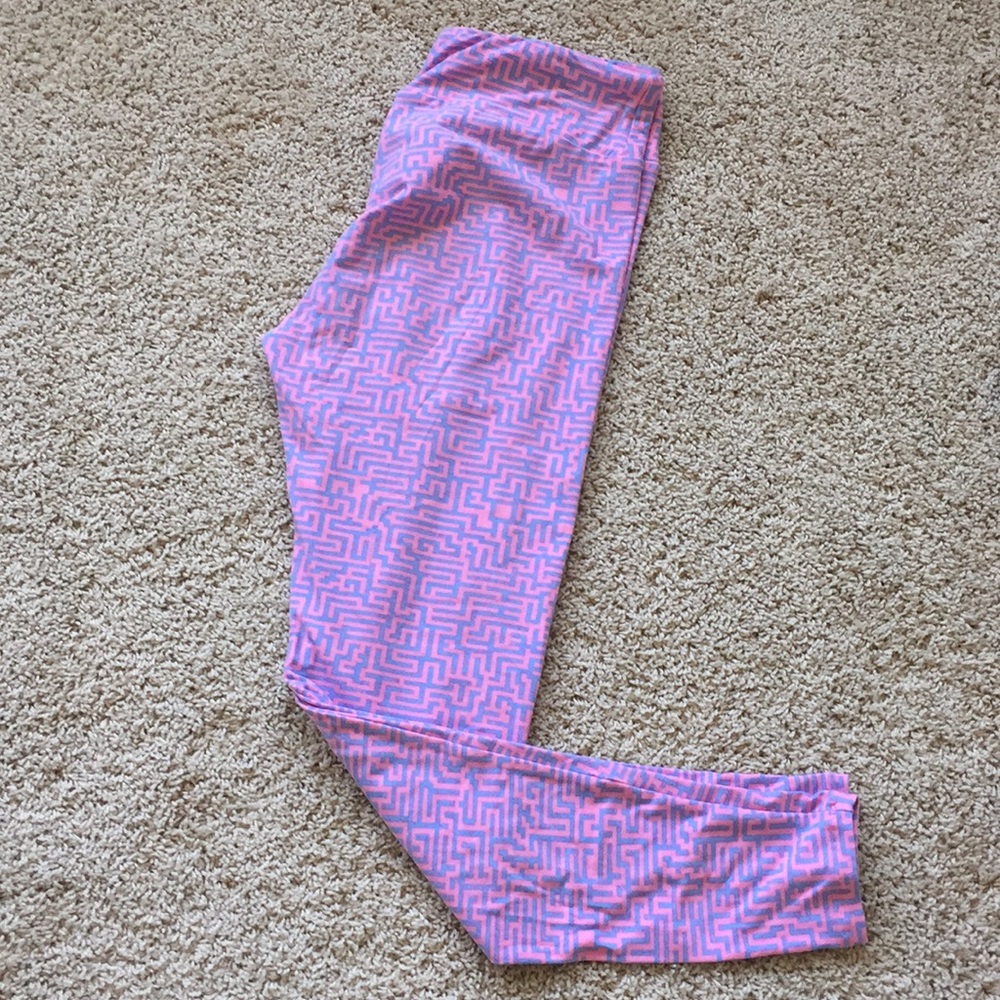 LuLaRoe Tall and Curvy leggings